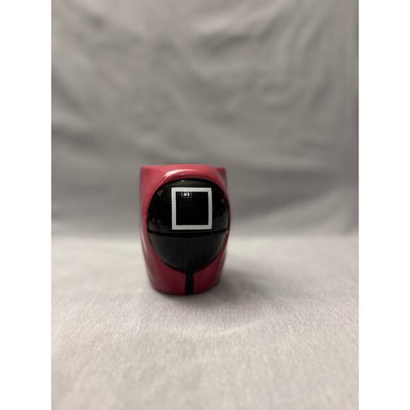 Squid game Netflix Red and Black Mug - Picture 1 of 6